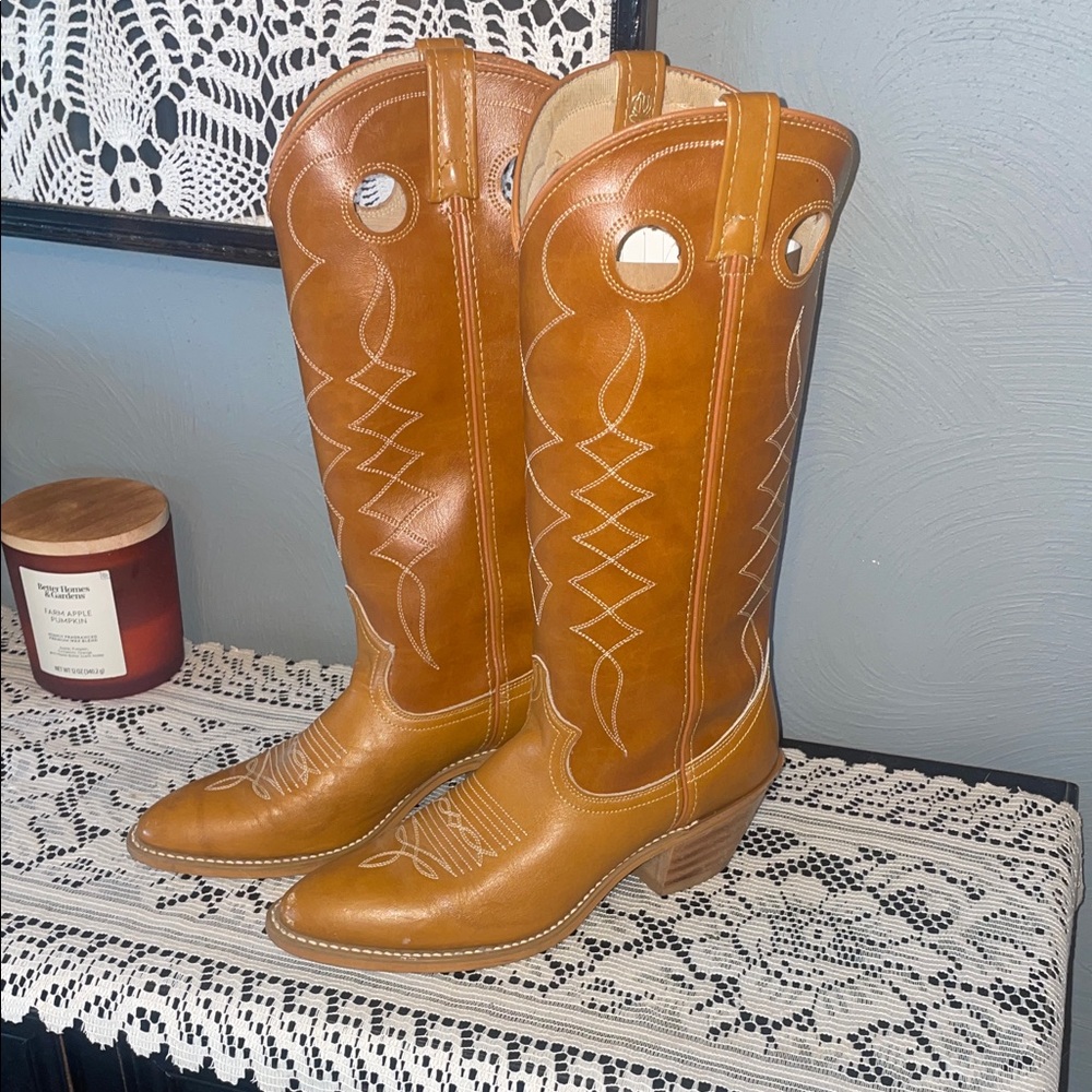 1970’s vintage ACME 8307 buckaroo leather 14” Women's Tan Cowboy Boots - Picture 2 of 7